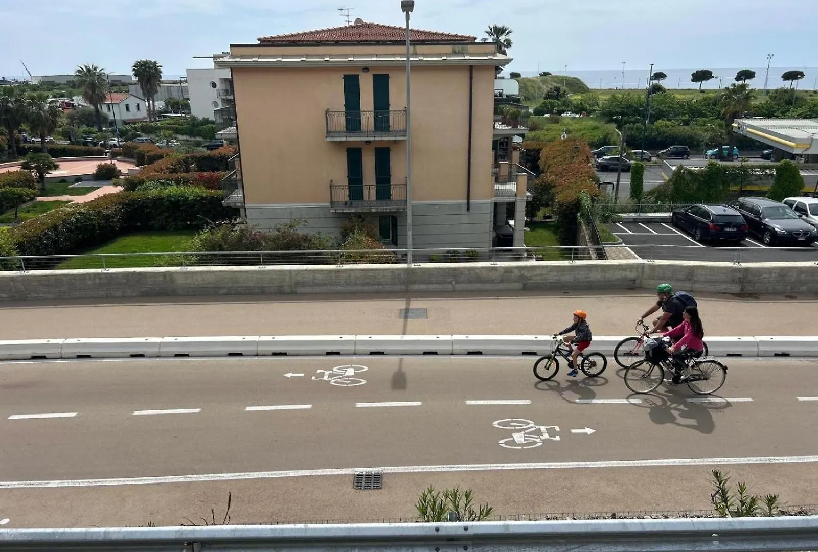 Appartamento Incantevole A 100Metri Dal Mare E Accanto Alla Pista Ciclabile Imperia 0*,  Italy